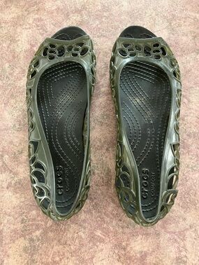 CROCS Women’s Adina Flats